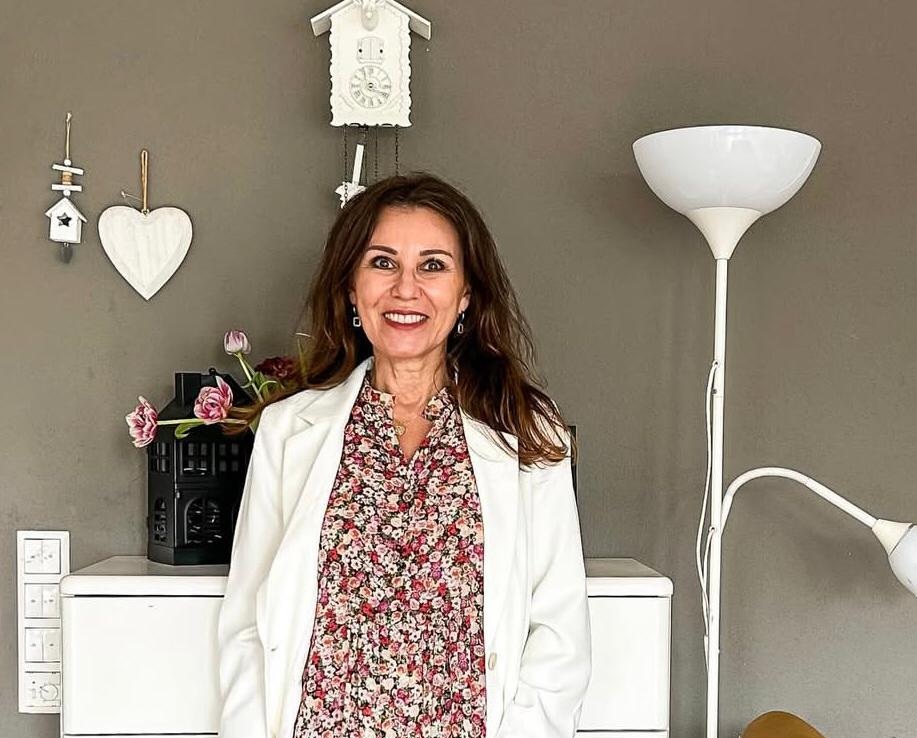 Verena Luise - Director of Sales at MedVision